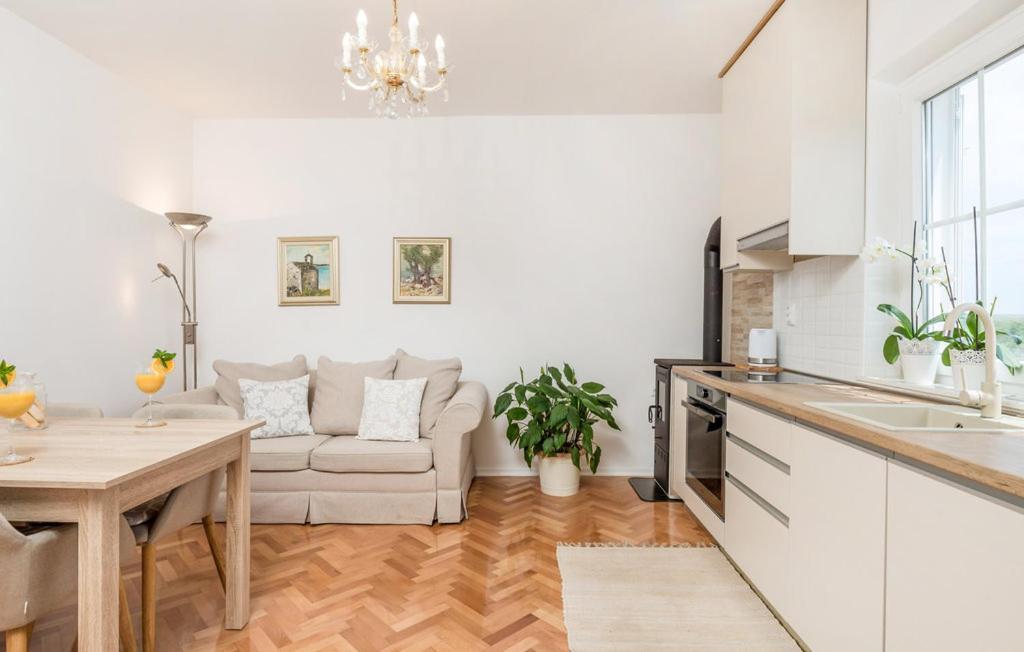 פובליאנה Sunset Apartment With Sea View מראה חיצוני תמונה